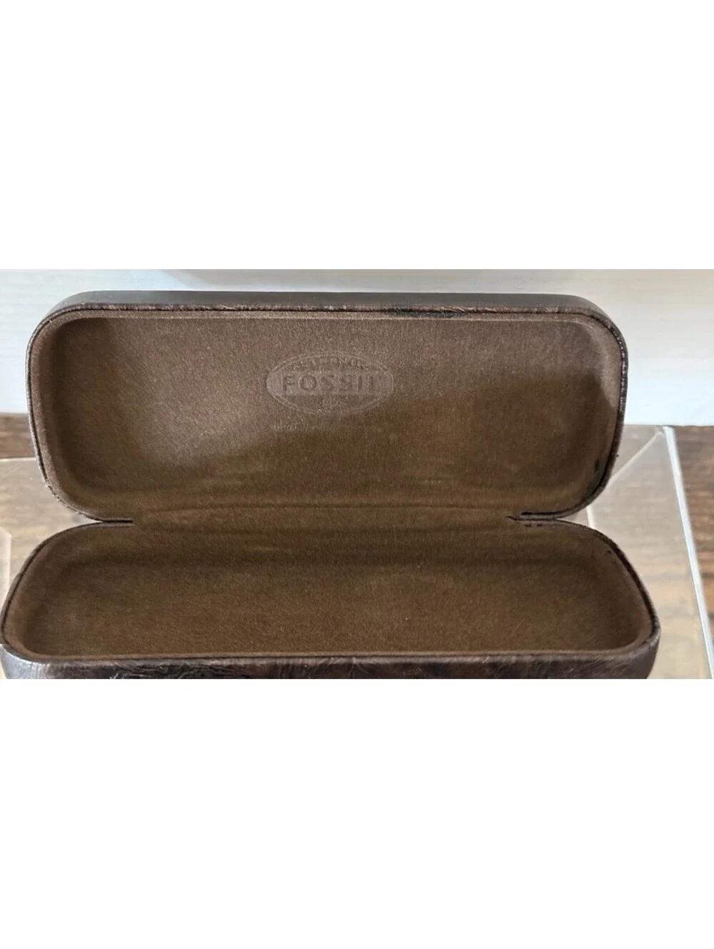 Fossil Eyeglass or Sunglass Dark Brown Hardcase Clamshell Case Lined